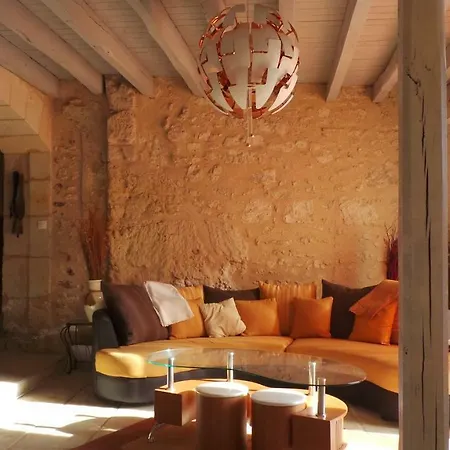 maison troglodyte Pocé-sur-Cisse Extérieur photo